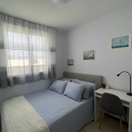 4 Bedroom Penthouse 180 M2 Huge Private Patio With Spectacular Views לינה וארוחת בוקר *